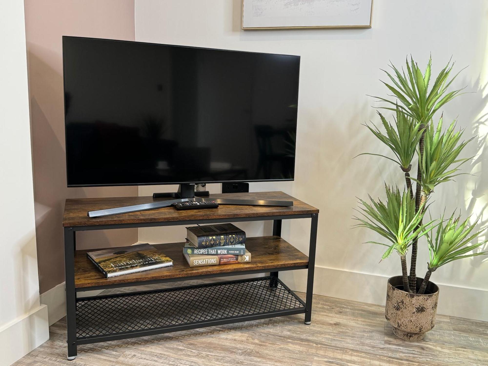 Elegant One Bedroom Apartment สวินดอน ภายนอก รูปภาพ